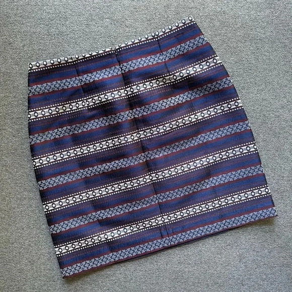 LOFT Women’s Striped Mini Skirt Size 2 - Picture 5 of 6